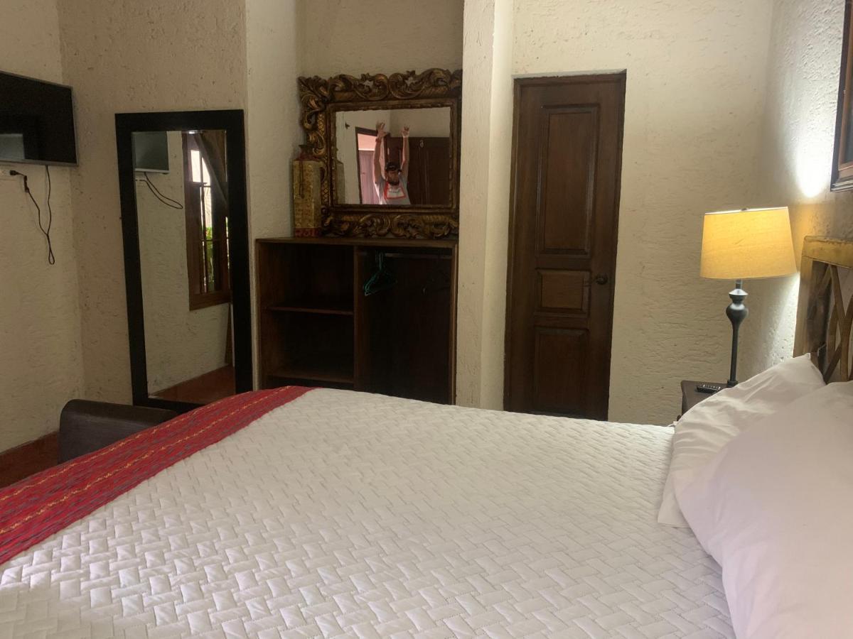 Hotel Mansion Del Rey Антигуа-Гватемала Экстерьер фото