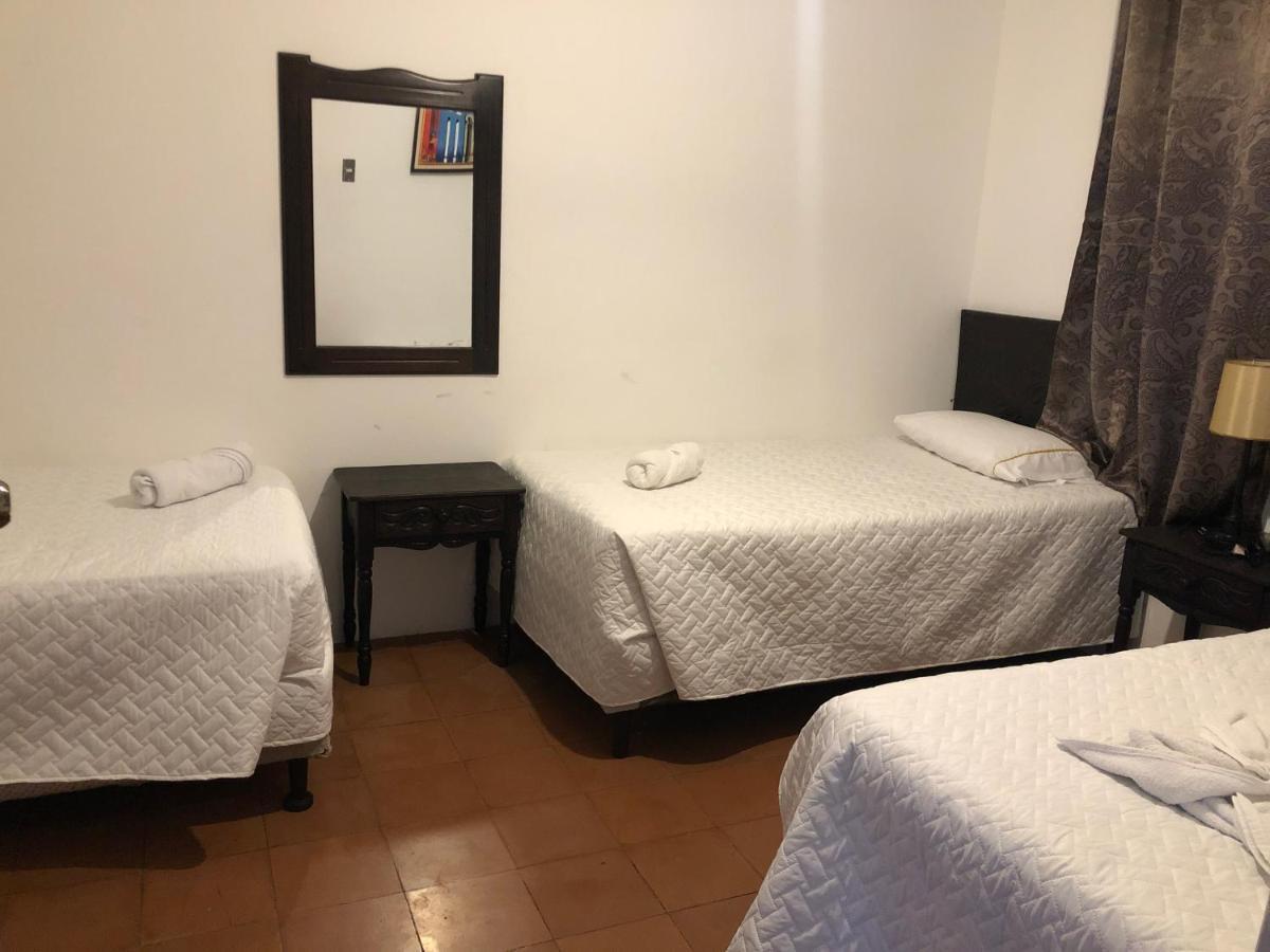 Hotel Mansion Del Rey Антигуа-Гватемала Экстерьер фото